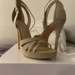 Dream Pairs Gold Rhinestone Platform Stiletto Size 10